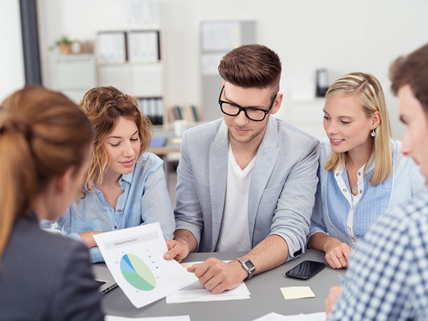 Leidinggeven aan zelfsturende medewerkers